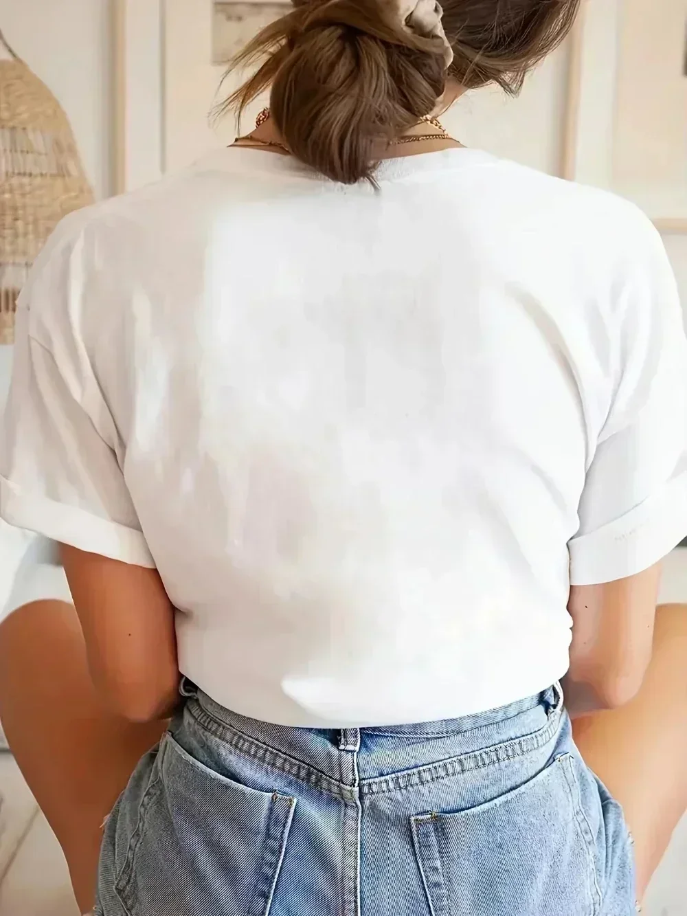 Vintage T-shirt Inspired By Th - Vintage Fashion Illustration 评论和价格