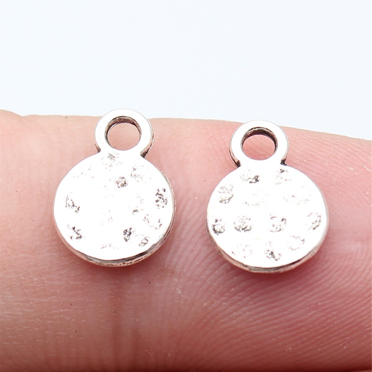 WYSIWYG 40pcs 11x8mm 3 Colors  - Vintage Fashion Stores 评论和价格